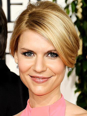 2011 Golden Globes Claire Danes. Clarie Danes had a fresh faced