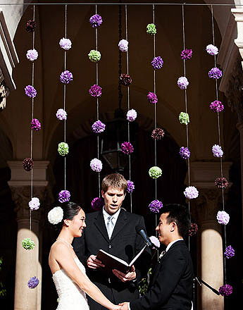 This paper pom backdrop is super cool and sooo easy to recreate via Lucy