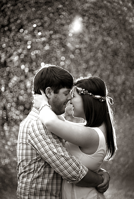 Crum_Hoyt_Aislinn_Kate_Photography_AprilRobertEngagement185BW_low