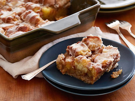 FN_Michael-Chiarello-Cake-Doughnut-Bread-Pudding_s4x3_lg