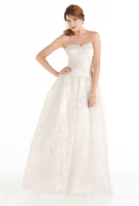 affordable-wedding-dresses-under-1000-After-Six-1040