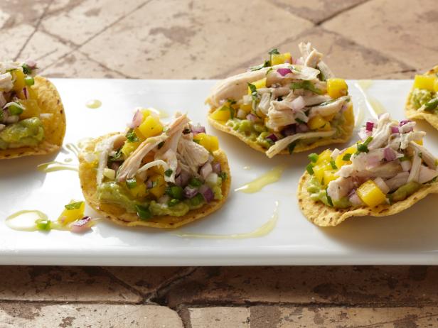 entwine_mini-chicken-mango-tostadas_s4x3.jpg.rend.snigalleryslide