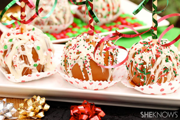 Christmas-caramel-apples-sk