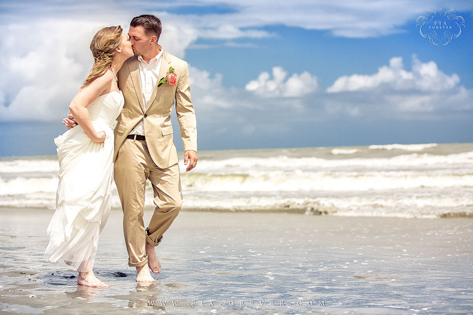 06-Folly-Beach-Wedding-Photography